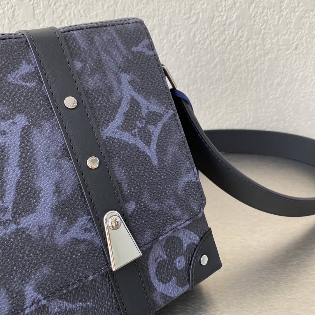 Louis Vuitton Trunk Monogram Messenger Bag Replica Blue M57282