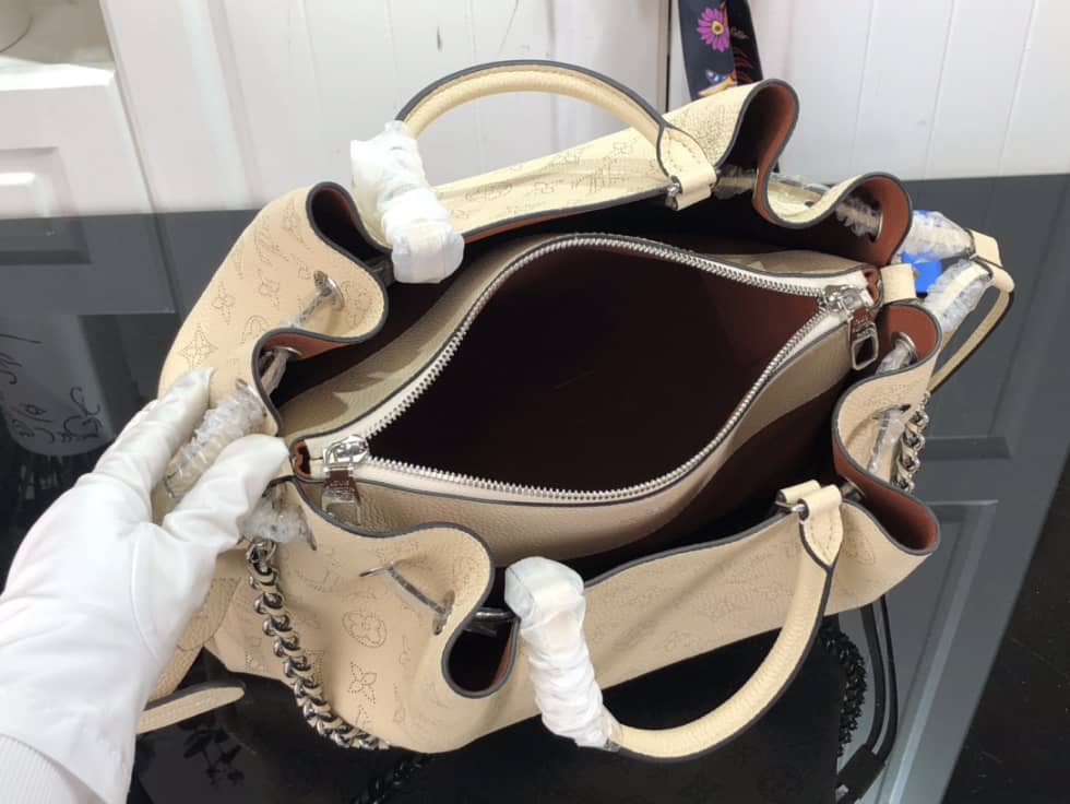 Louis Vuitton Bella Mahina Cream M59203 Replica Tote