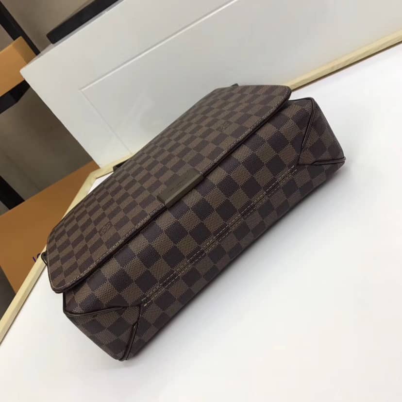 Louis Vuitton District MM Mens Genuine Leather Replica Shoulder Bag N41212