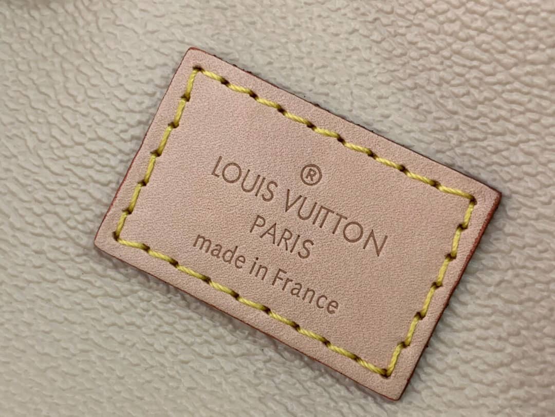Louis Vuitton Mini Monogram Canvas Beauty Case Replica M44496