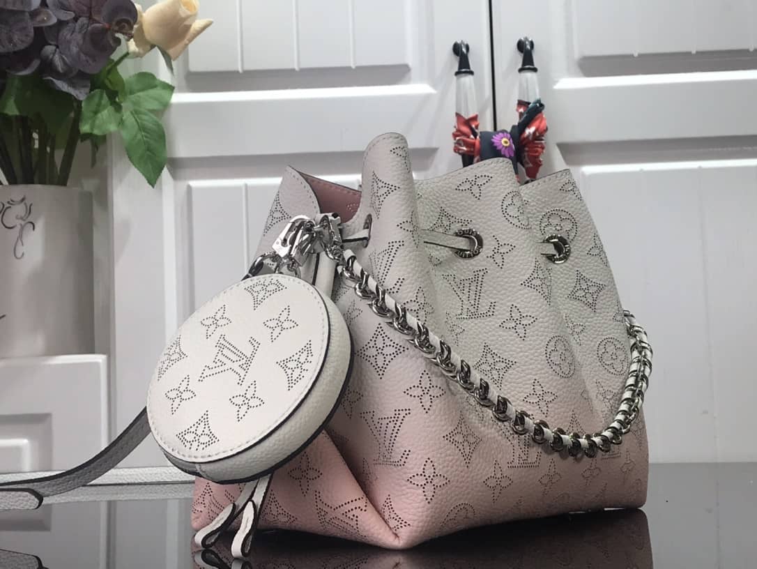 Louis Vuitton Bella Mahina Magnolia Leather Replica Bag White Pink M57068