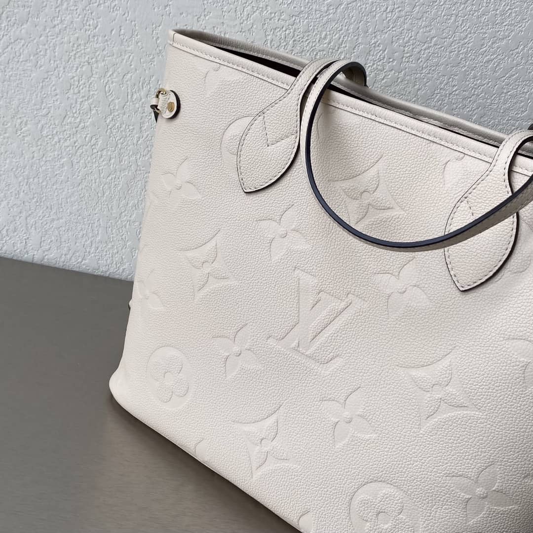 Louis Vuitton Neverfull Dupe MM Monogram Empreinte Leather Bag M45685
