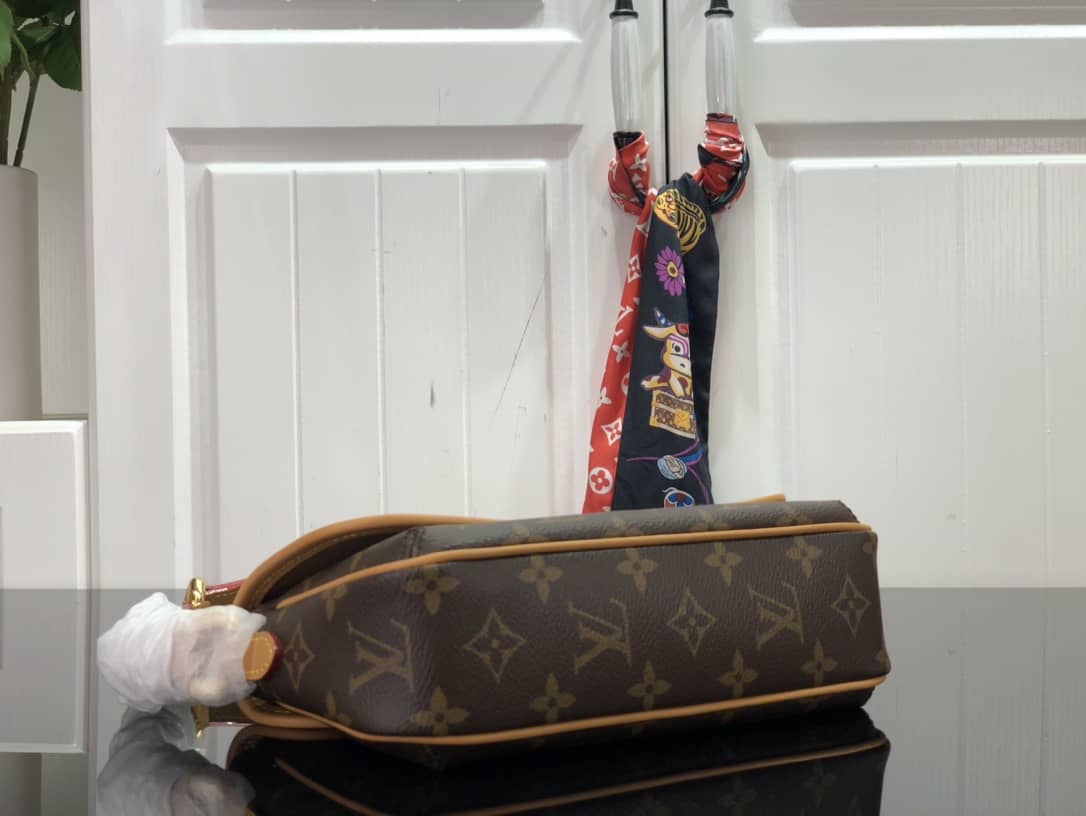 Louis Vuitton Dupe Purses Tikal PM Monogram Canvas M40078