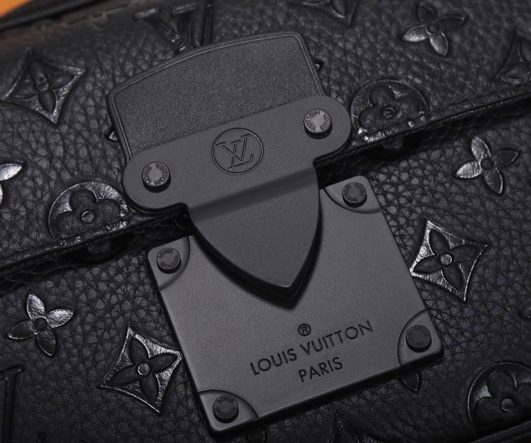 Louis Vuitton S Lock Messenger Bag Replica Black M58489