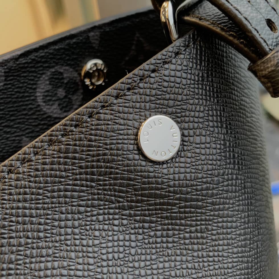 Louis Vuitton Split Tote Eclipse Taiga Black M30431 Replica Mens Bag