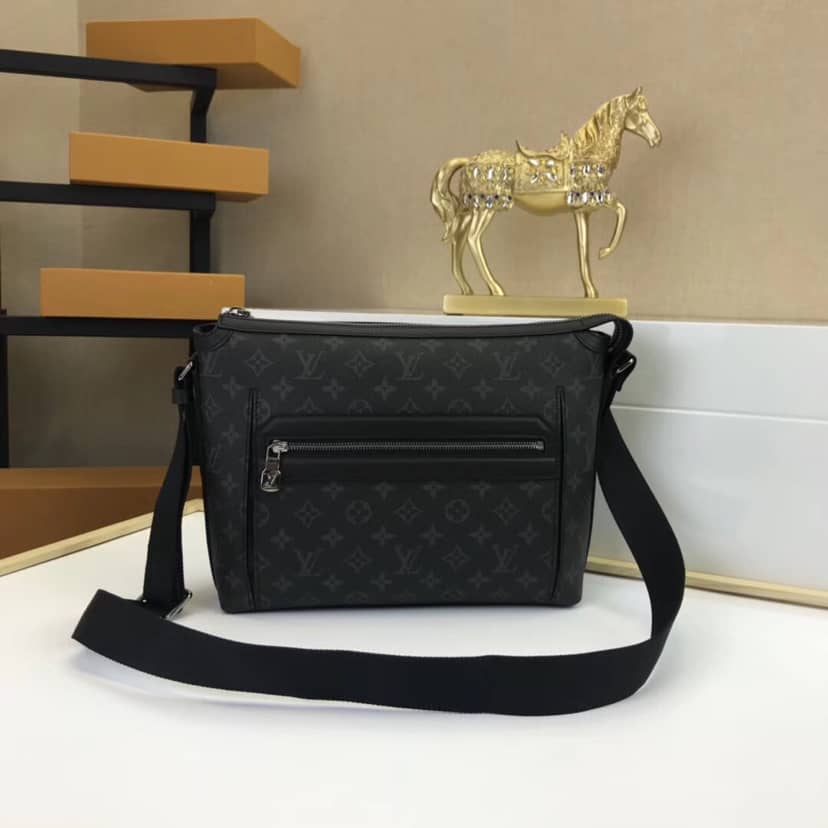 Louis Vuitton Odyssey Messenger PM Bag Replica Black M44223