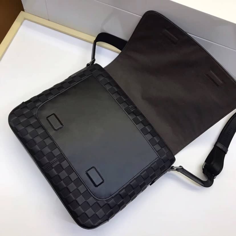 Louis Vuitton District MM Damier Anfini Replica Shoulder Bag N41284