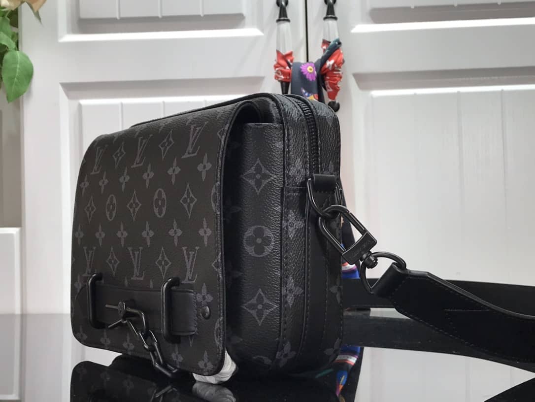 Louis Vuitton Steamer Leather Messenger Bag Replica M45585