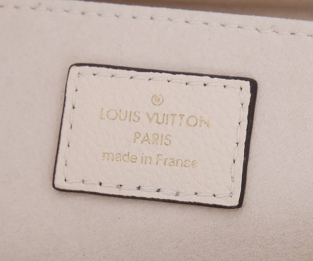 Louis Vuitton Favorite Monogram Empreinte Leather Replica Shoulder Bag White M45813