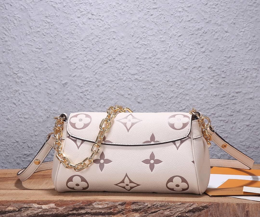 Louis Vuitton Favorite Monogram Empreinte Leather Replica Shoulder Bag White M45813