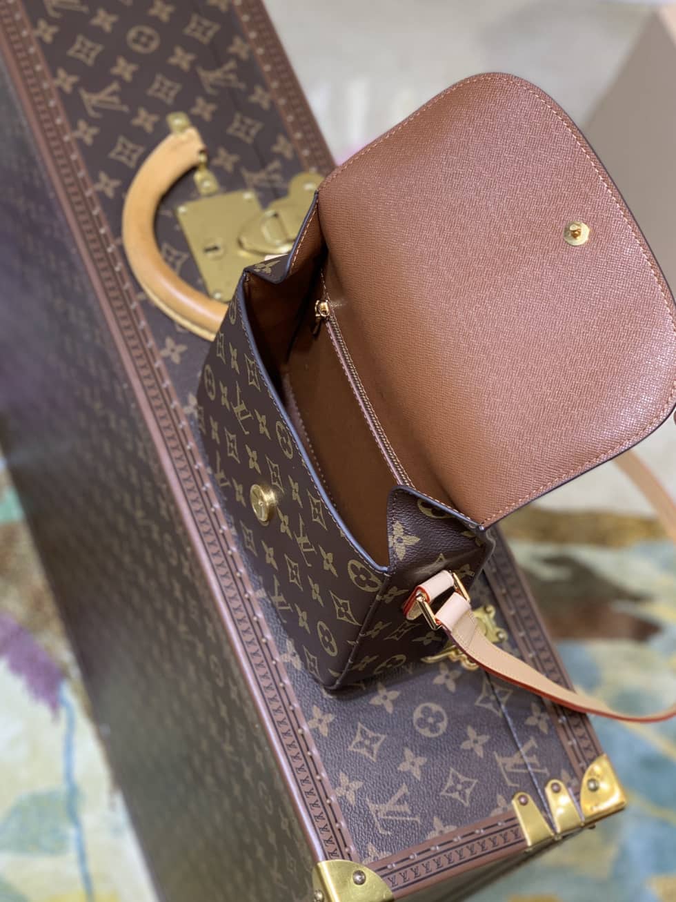 Louis Vuitton Monogram Saint Cloud MM M51243 Replica Messenger Bag