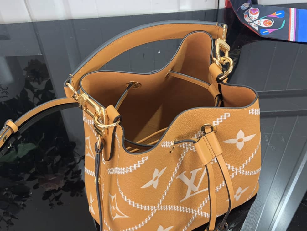 Louis Vuitton NeoNoe MM Brown M46023 Replica Bucket Bag