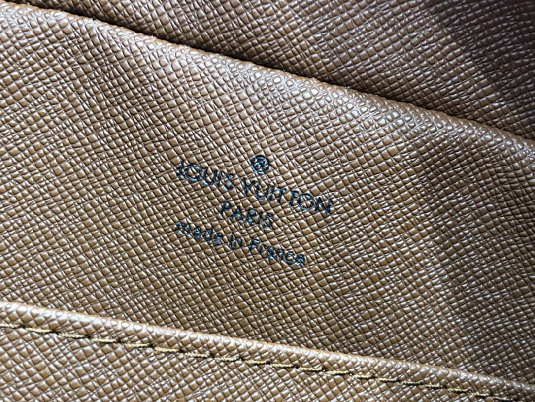 Louis Vuitton Monogram Cite MM Replica Shoulder Bag M51182