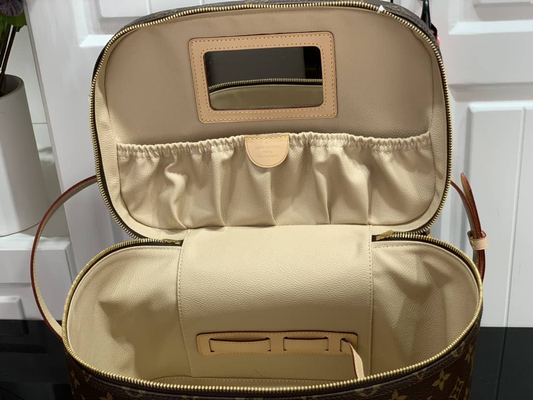 Louis Vuitton Beauty Case Large Monogram Canvas Leather Travel Bag Replica M47280