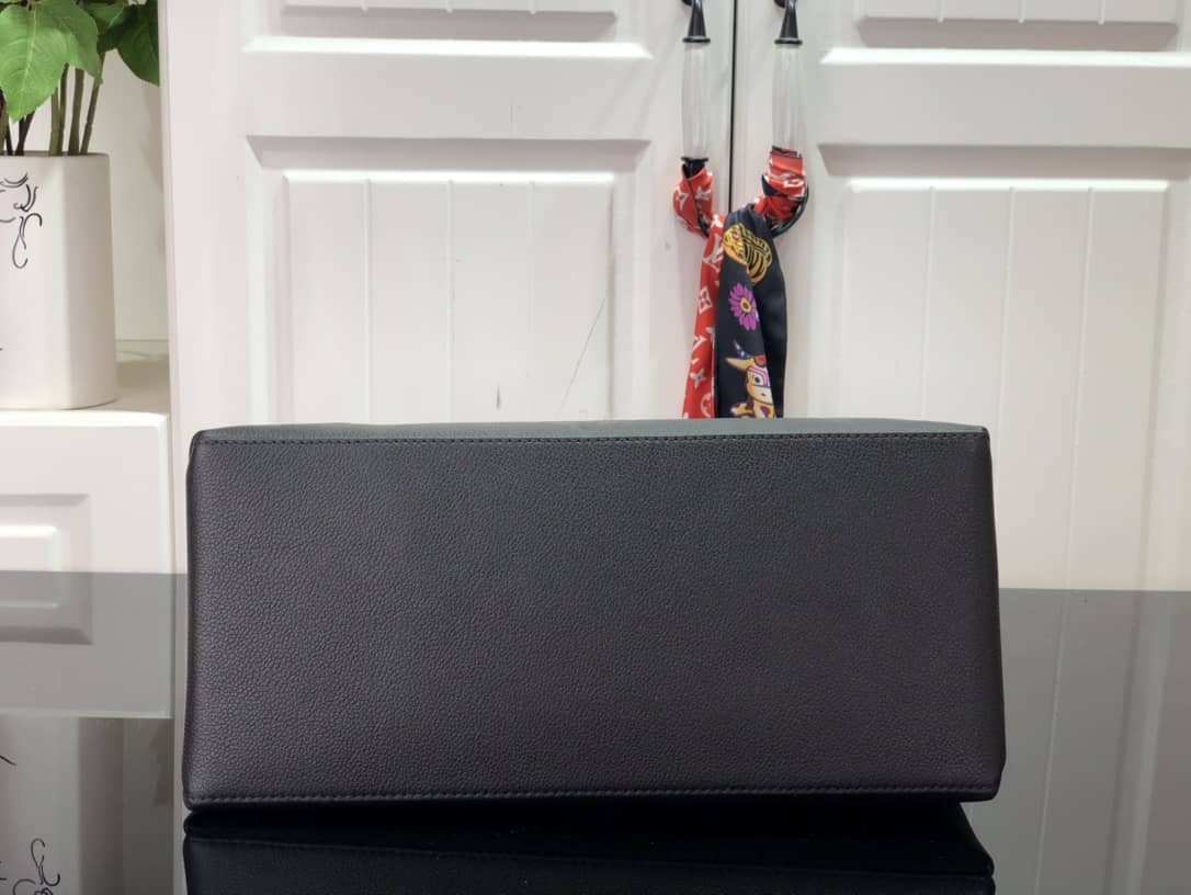 Louis Vuitton Grand Palais Monogram Empreinte Bag Replica Black M45811