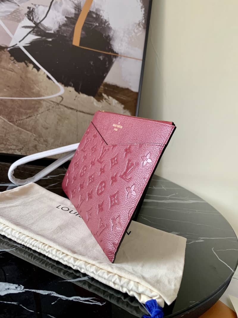 Louis Vuitton Pochette Melanie MM Monogram Empreinte Replica Clutch Purple M68705