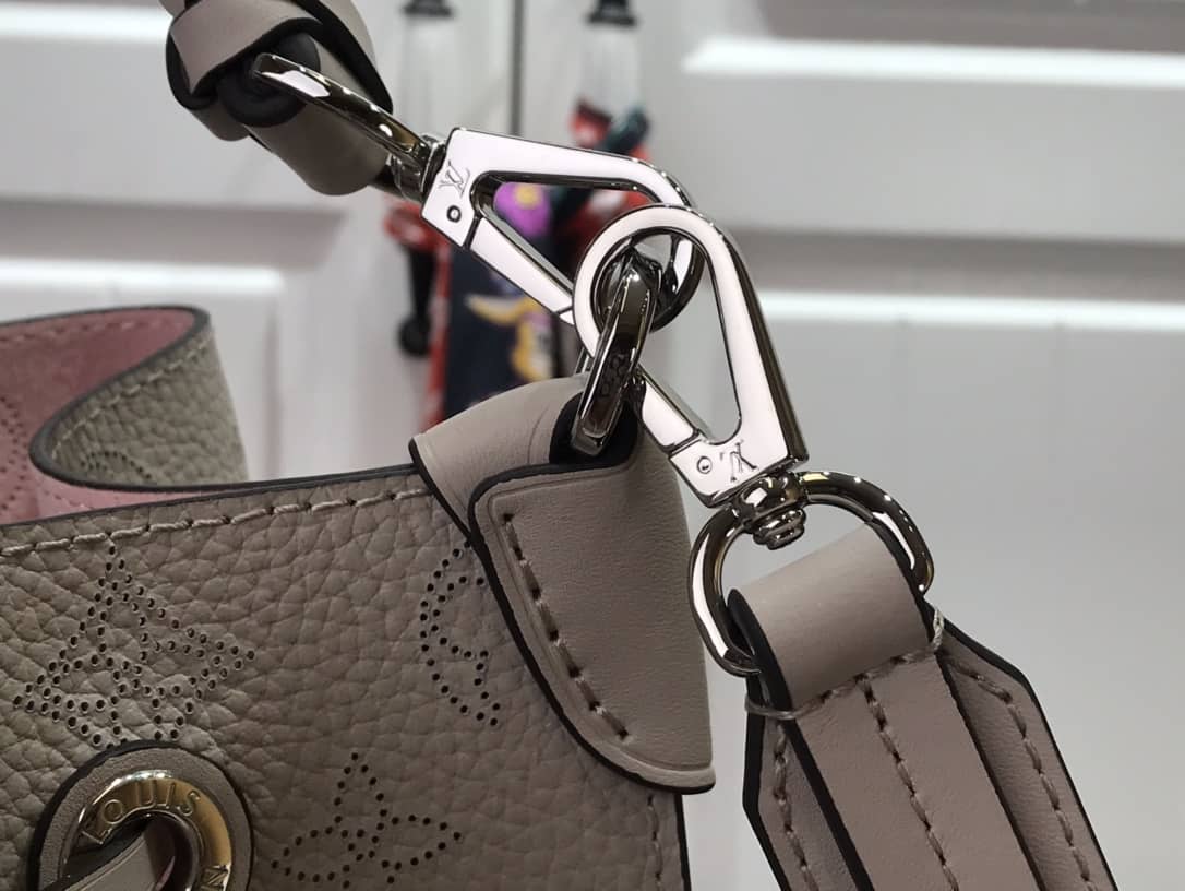 Louis Vuitton Mahina Muria Replica Handbag Gray M55801
