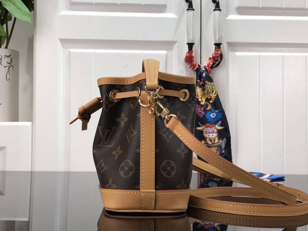 Louis Vuitton Nano Noe Monogram Bag M81266 Replica Bucket Bag