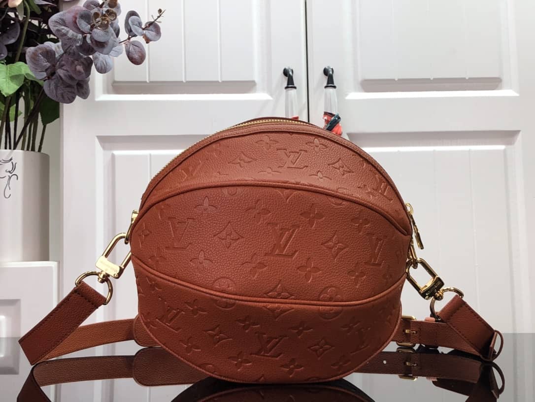Louis Vuitton x NBA Ball-in Basket Monogram Replica Shoulder Bag M57974