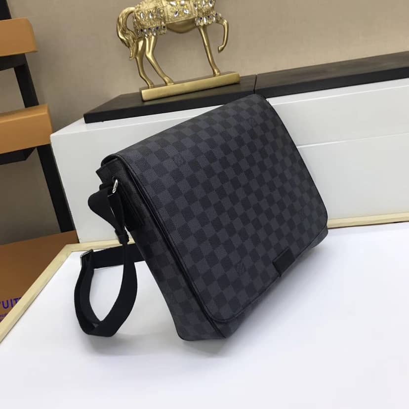 Louis Vuitton Damier Graphite District MM Shoulder Bag Replica N41272