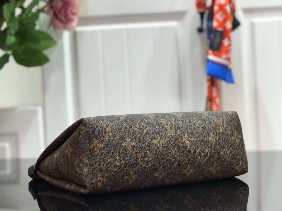 Louis Vuitton Pallas Beauty Case Monogram Canvas Replica Blue M64123