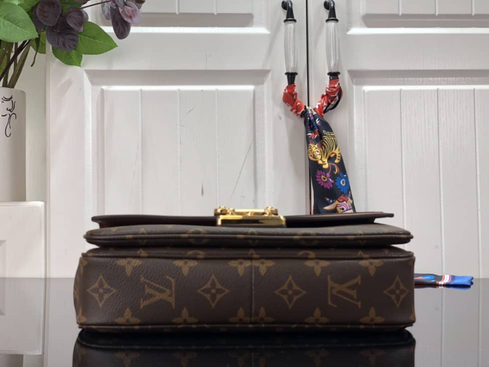Louis Vuitton Marceau Chain Monogram M46127 Replica Shoulder Bag