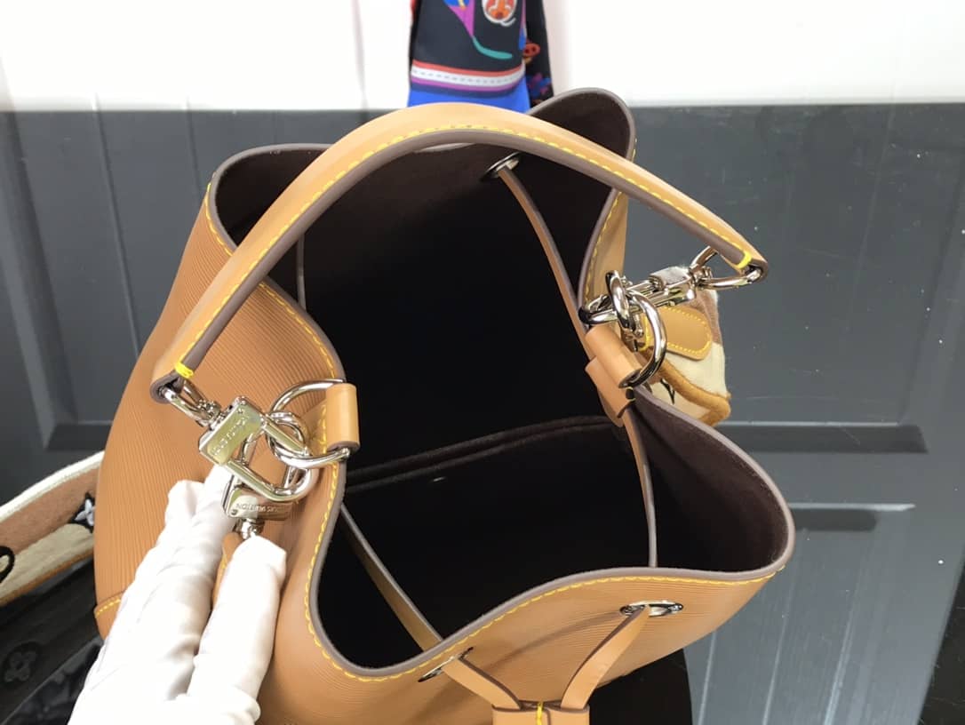 Louis Vuitton Neonoe BB Replica Bucket Bag Brown M57691