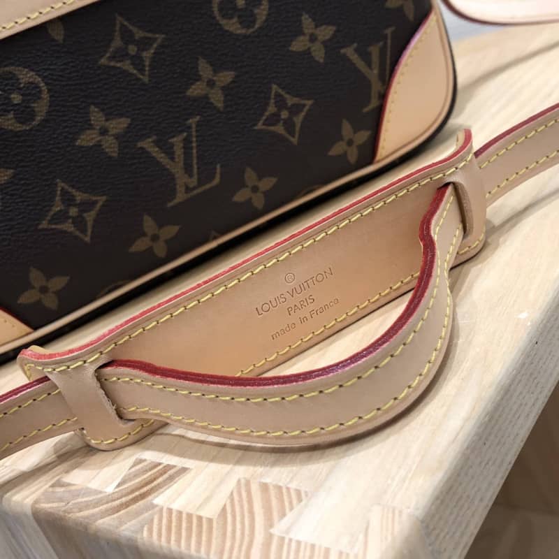 Louis Vuitton Monogram Canvas Trocadero Bag Replica M45397