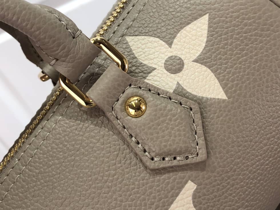 Louis Vuitton Papillon BB Bicolour Monogram Empreinte Leather M46031 Replica Shoulder Bag