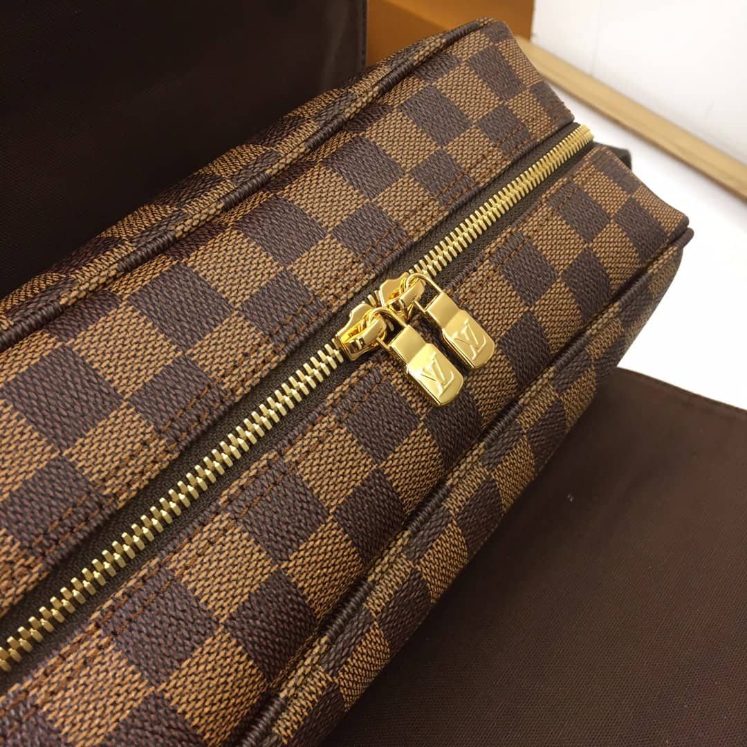 Louis Vuitton Naviglio Leather Shoulder Bag Replica N45255