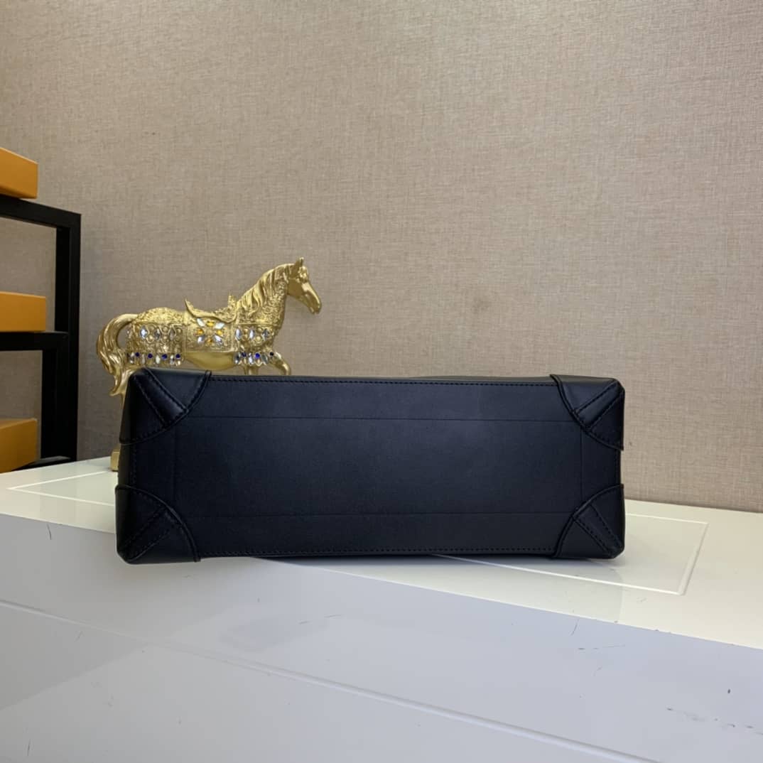 Louis Vuitton Taiga Steamer PM Messenger Bag Replica Rainbow Virgil M30339