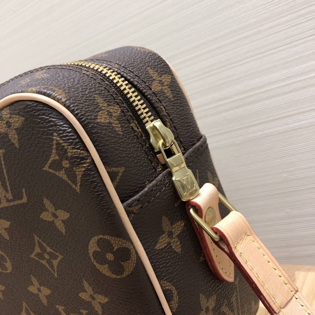 Louis Vuitton Monogram Canvas Trocadero Bag Replica M45398