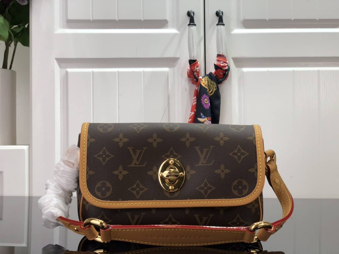 Louis Vuitton Dupe Purses Tikal PM Monogram Canvas M40078