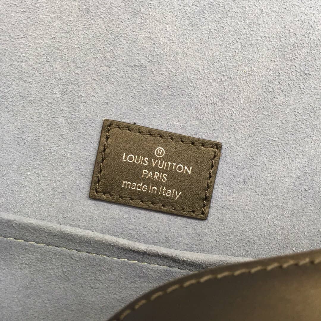 Louis Vuitton Epi Downtown PM Messenger Bag Replica Black M53492