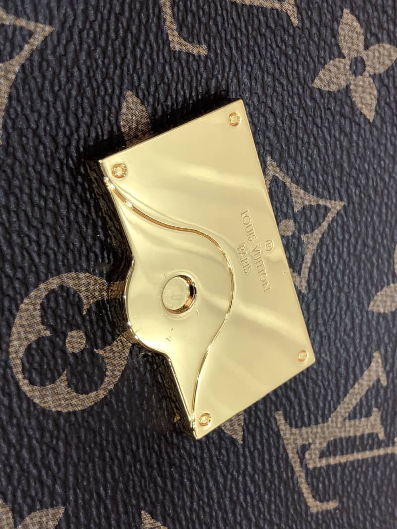 Louis Vuitton Beaubourg MM Bag Monogram Canvas Replica M43953