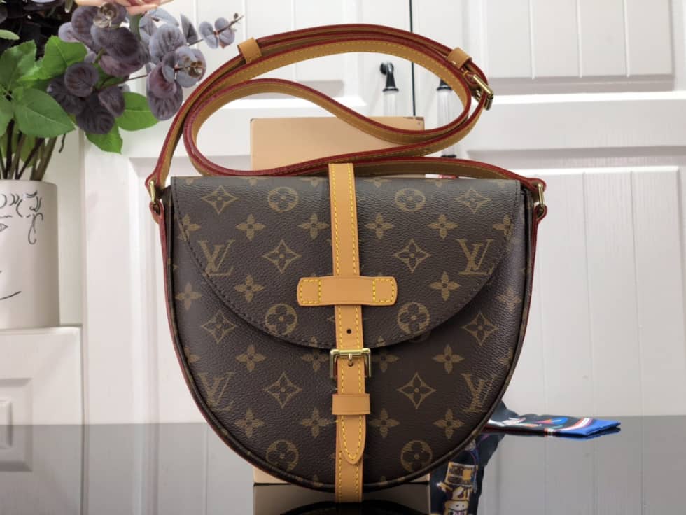 Louis Vuitton Monogram Chantilly MM M51233 Replica Crossbody Bag