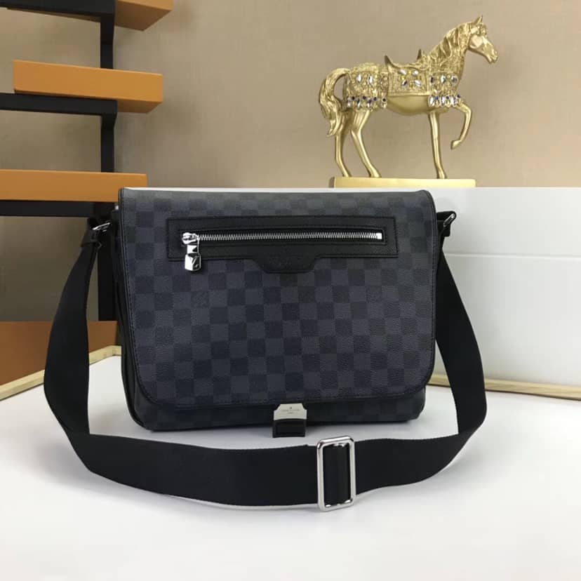 Louis Vuitton Matchpoint Messenger Bag Replica N40010