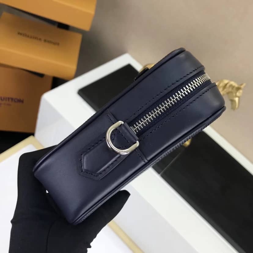 Louis Vuitton Kasai Clutch Epi Leather Replica Blue M51726