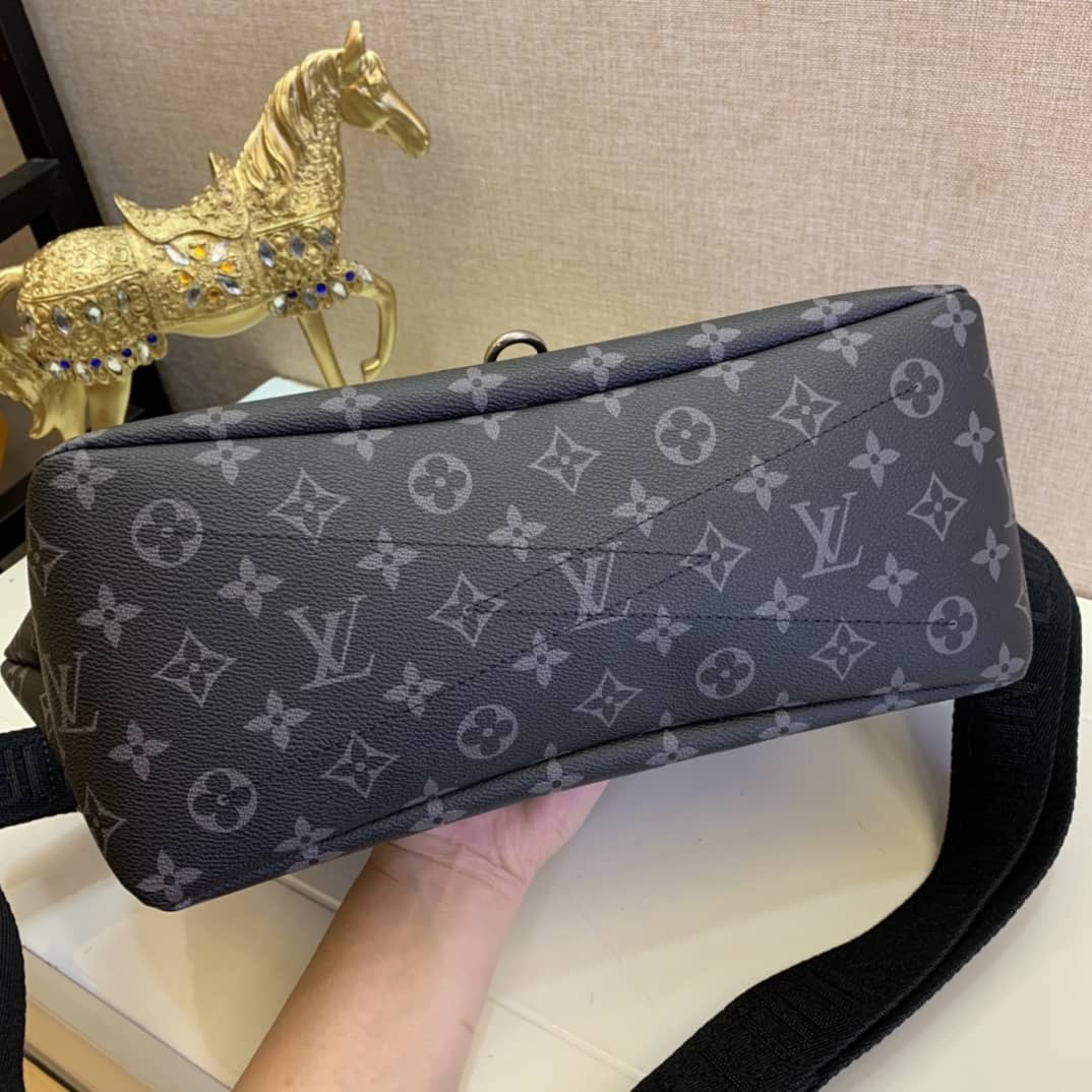 Louis Vuitton Besace Zippée Monogram Canvas Bag Replica M45216