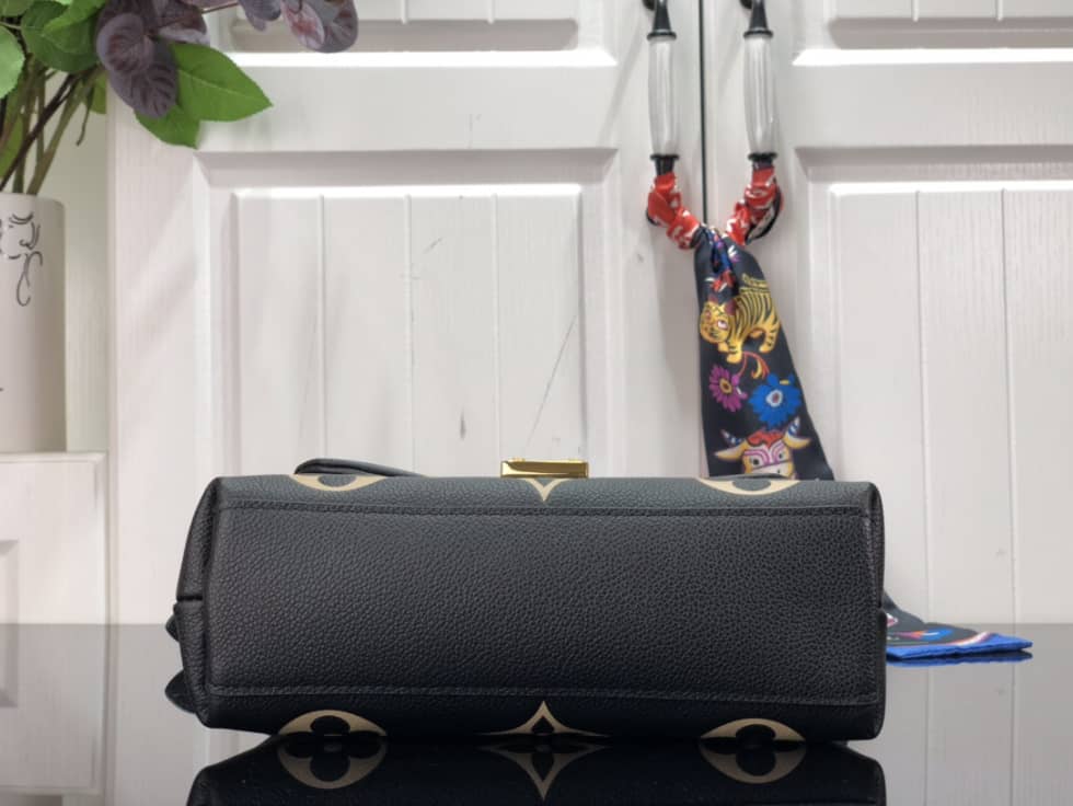 Louis Vuitton Madeleine BB Bicolor Monogram Empreinte Leather M45978 Replica Shoulder Bag