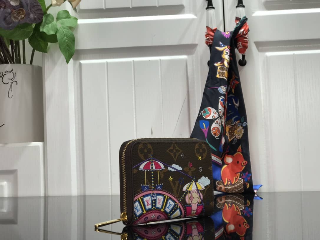 Louis Vuitton Mini Pochette Accessoires Vivienne Christmas Edition Replica Bag N60402