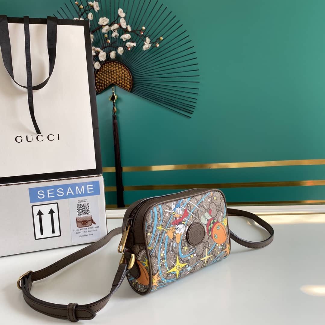 Gucci GG Disney Donald Duck Shoulder Bag Replica 648124