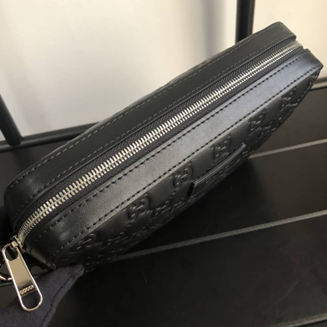 Gucci GG Supreme Wash Bag Replica Black 495562