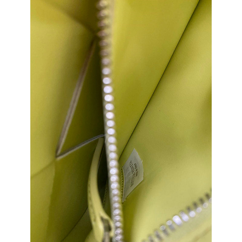 Bottega Veneta Bag Dupe 2108SF0253