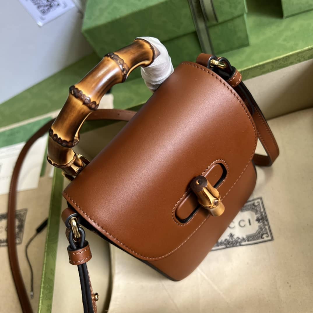 Gucci Bamboo Mini Crossbody Handbag 702106 Replica