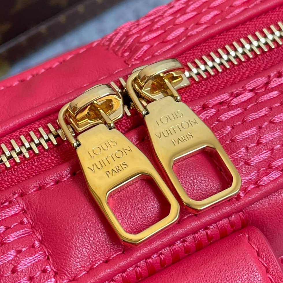 Louis Vuitton Troca MM Red M59111 Replica Camera Bag