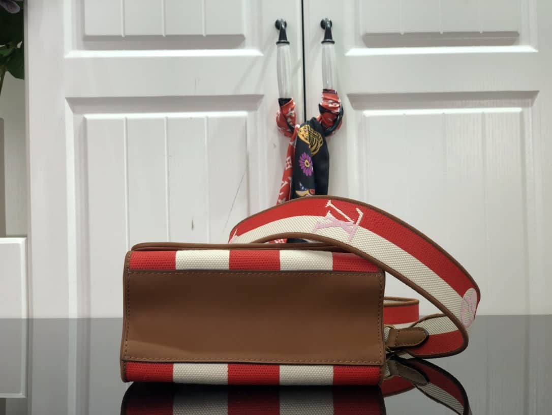 Louis Vuitton Replica Bags PM Replica Handbag Red M57722