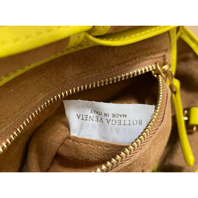 Bottega Veneta Bag Dupe 2108SF0256