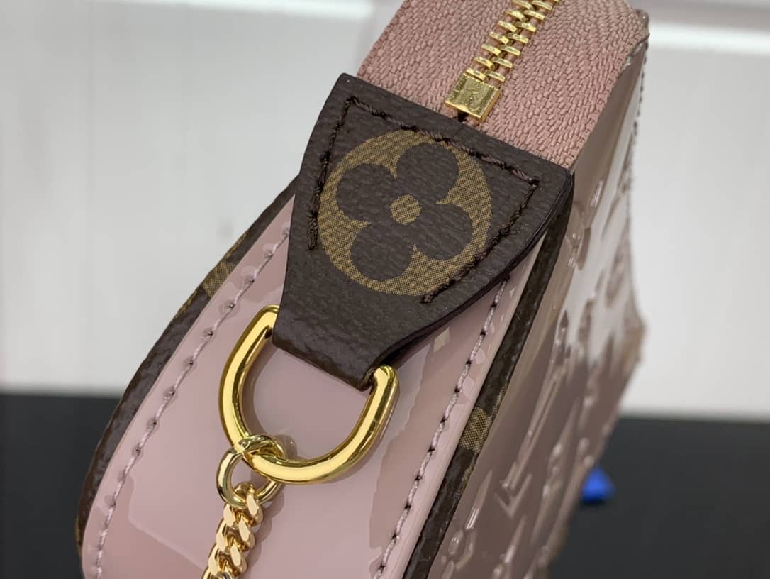 Louis Vuitton Pochette Dupe Monogram Vernis Accessories Replica Pouch Pink M58009