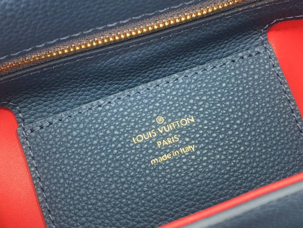 Louis Vuitton Pont 9 Soft MM Grained Calfskin Blue M58967 Replica Crossbody Bag